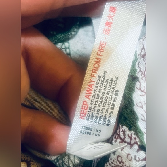 Anthropologie Jessie Cream & Green
Floral Cropped Wide Leg Jumpsuit size XS - Picture 12 of 16